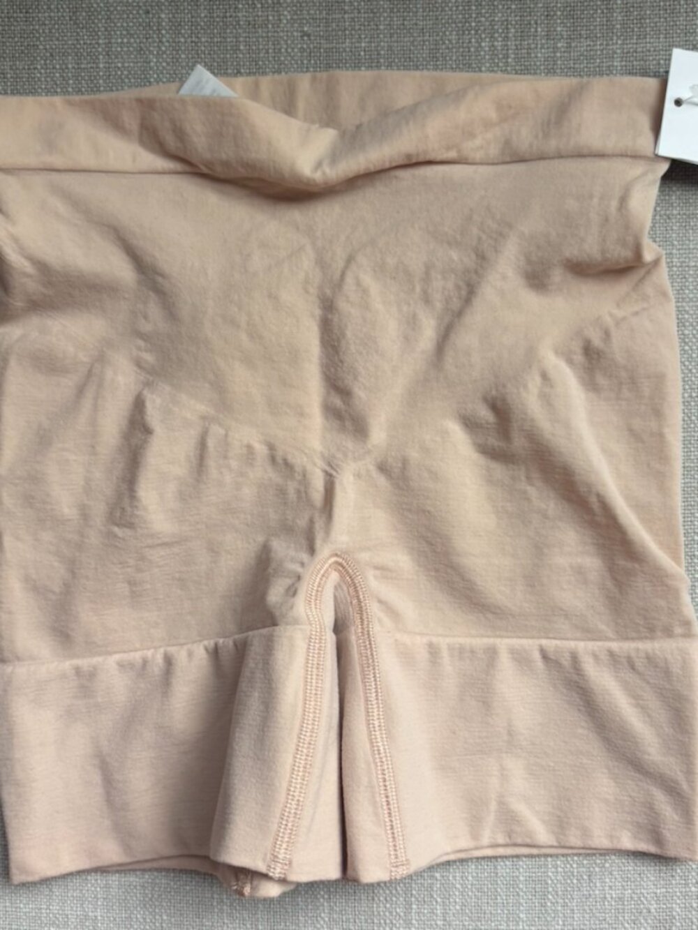 SPANX Women's High-Rise Seamless Nude Shorts